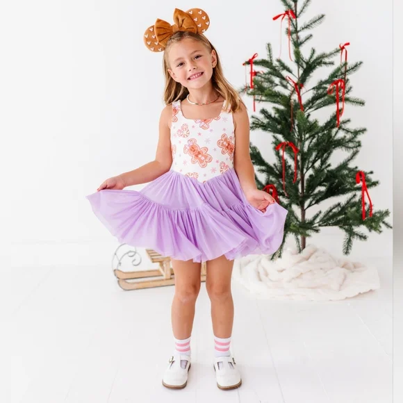 sachin and babi light blue dress Christmas outfits don’t have to break the budget 🎄💚 This reel has some of  our cutest kids’ holiday outfits — perfect for school parties, photos,  plays, and cocoa nights. ✨, 👉 Follow our thrift pages main image 1